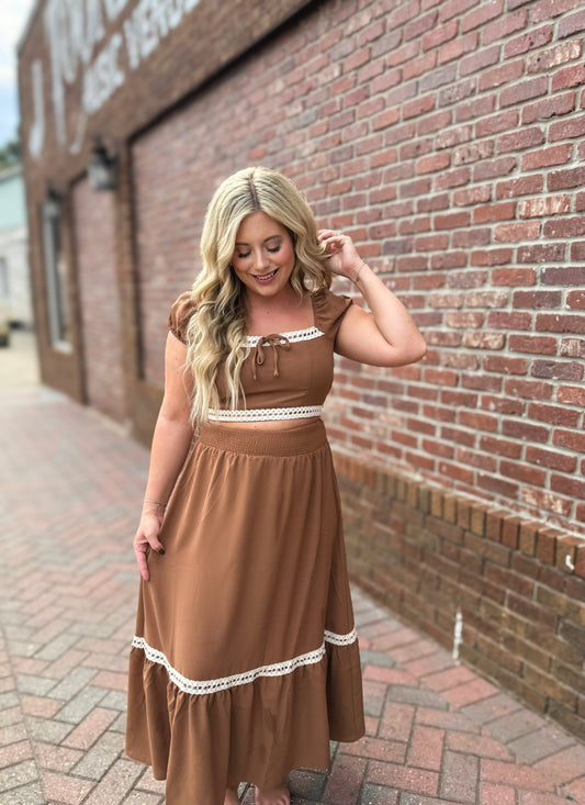 Lace Trim Skirt Set