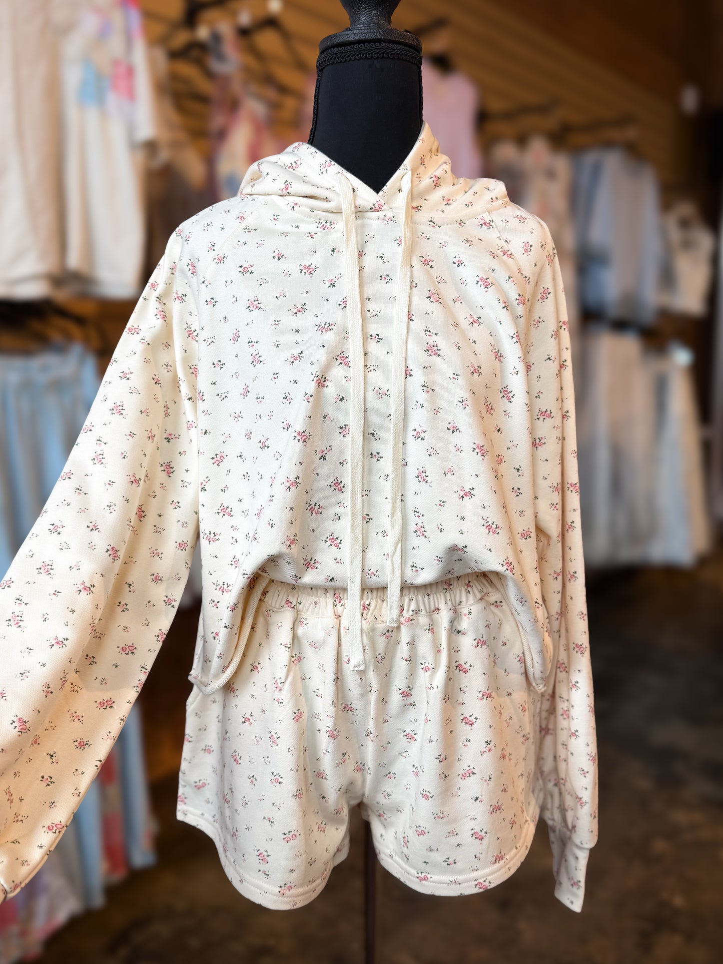 Cream Floral Shorts