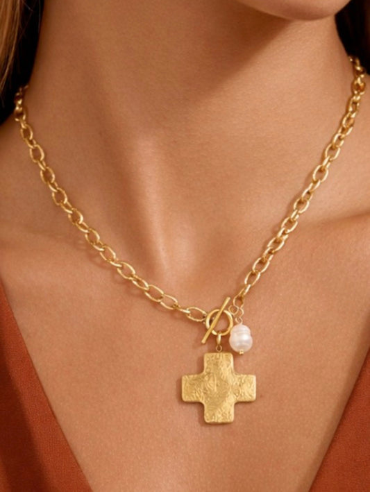 Cross Pendant Necklace